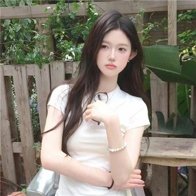 橱窗里的兔子先生